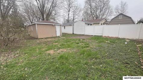 412 29th SW Mason City IA 50401
