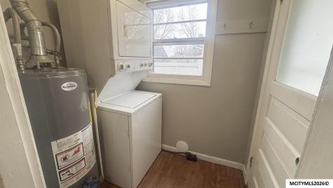 412 29th SW Mason City IA 50401