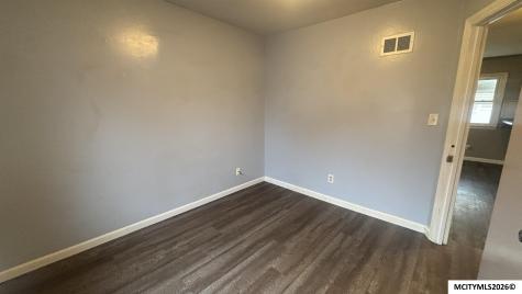 412 29th SW Mason City IA 50401