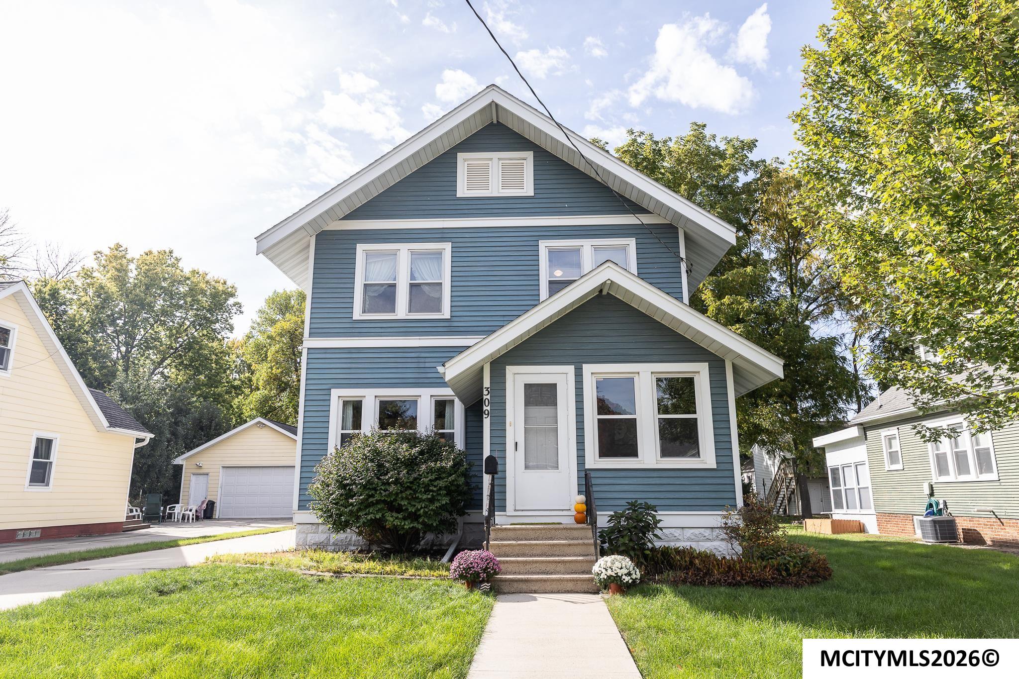 309 N 12th Street Clear Lake IA 50428
