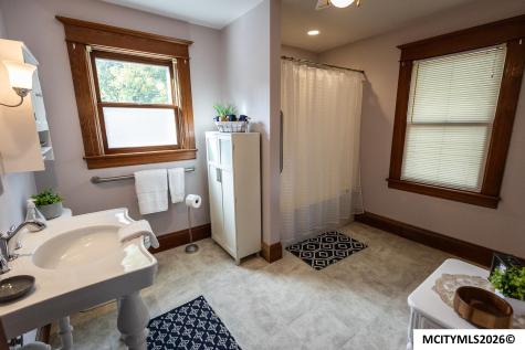 309 N 12th Street Clear Lake IA 50428