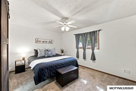 2309 14th Place N Clear Lake IA 50428