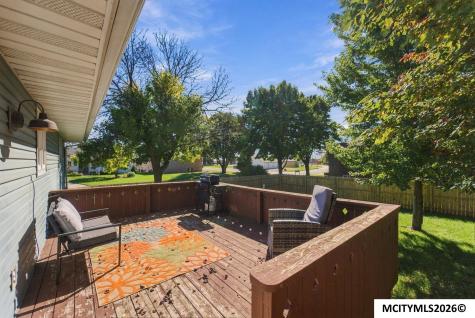 2309 14th Place N Clear Lake IA 50428