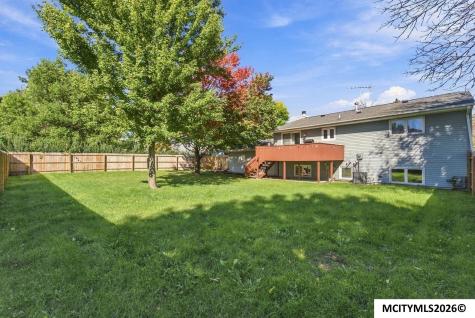 2309 14th Place N Clear Lake IA 50428