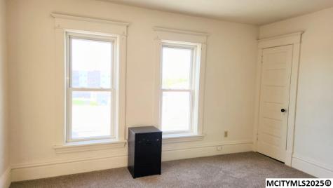 210 1st SW Mason City IA 50401