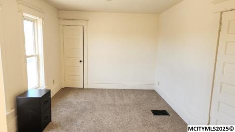 210 1st SW Mason City IA 50401