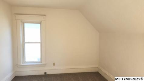 210 1st SW Mason City IA 50401