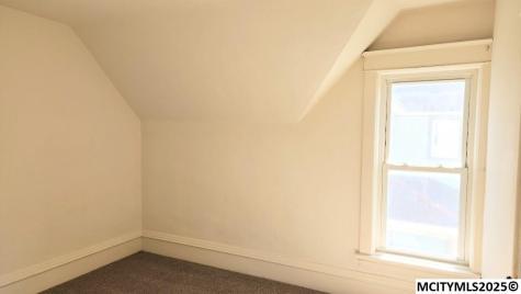 210 1st SW Mason City IA 50401