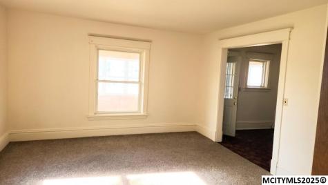 210 1st SW Mason City IA 50401