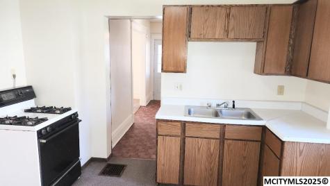 210 1st SW Mason City IA 50401