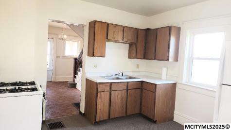 210 1st SW Mason City IA 50401