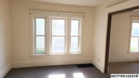 210 1st SW Mason City IA 50401