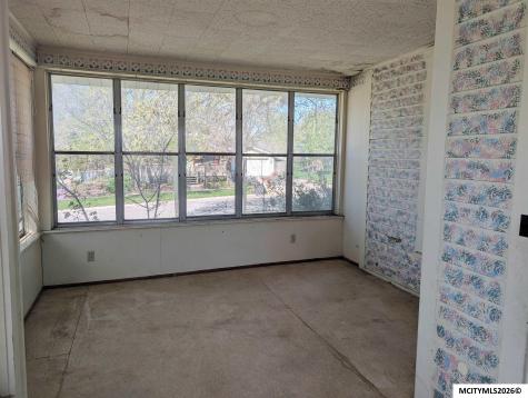 28 1st SW Nora Springs IA 50458