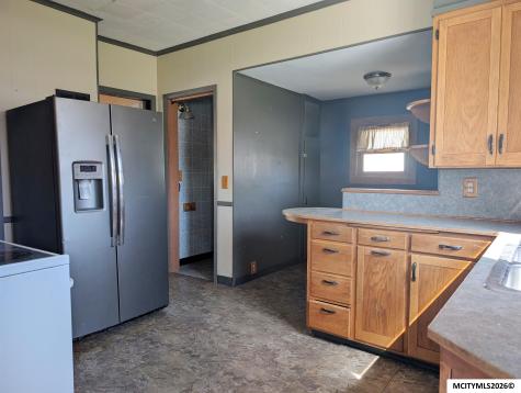 28 1st SW Nora Springs IA 50458