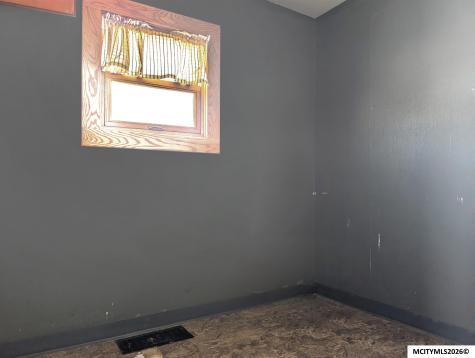 28 1st SW Nora Springs IA 50458
