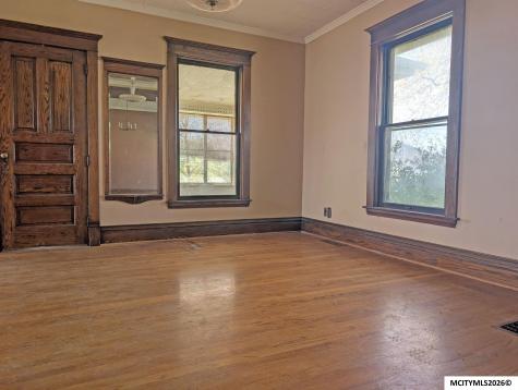 28 1st SW Nora Springs IA 50458