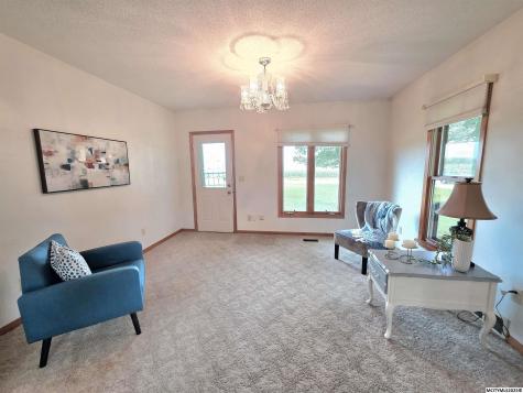 15403 North Street Mason City IA 50401