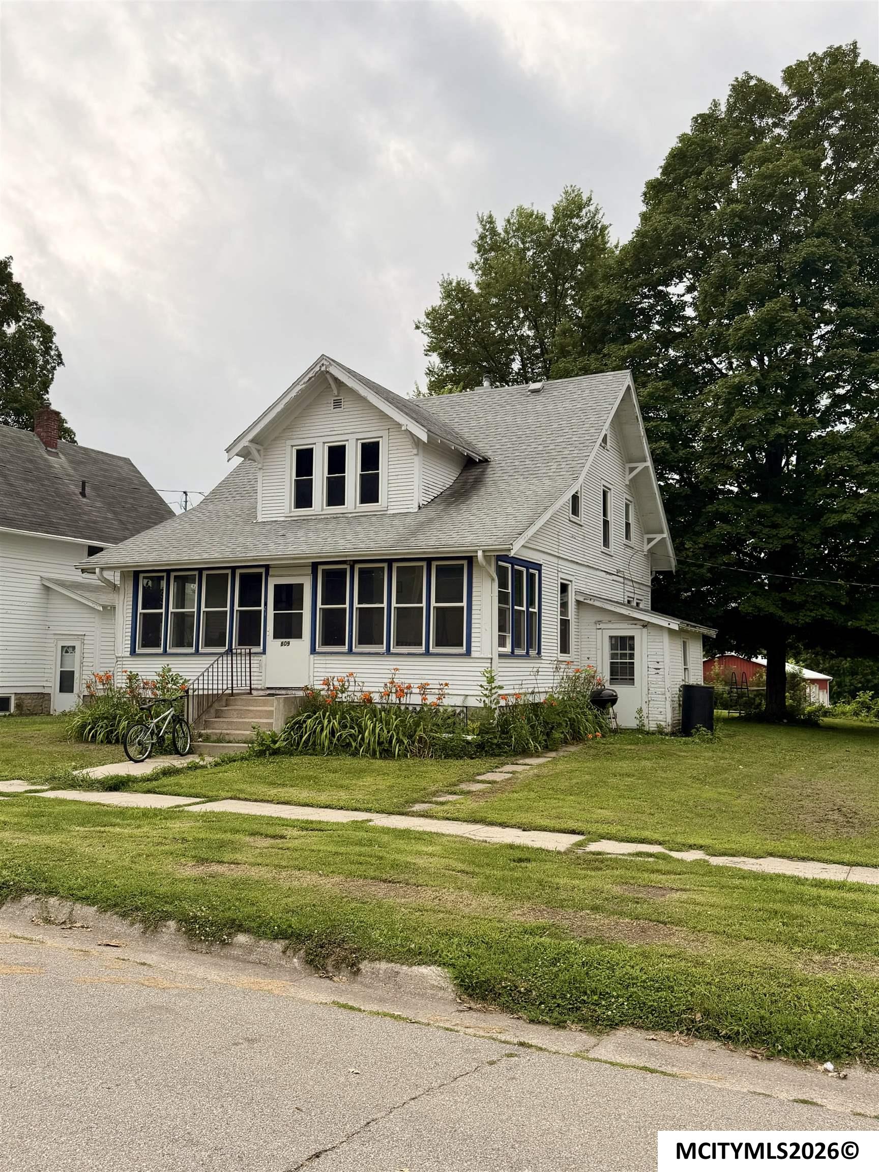 809 N 9th Street Clear Lake IA 50401