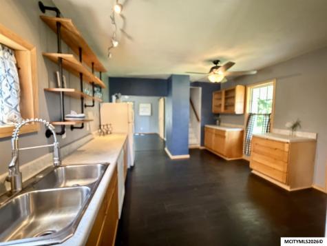 412 Swartwood Rudd IA 50471