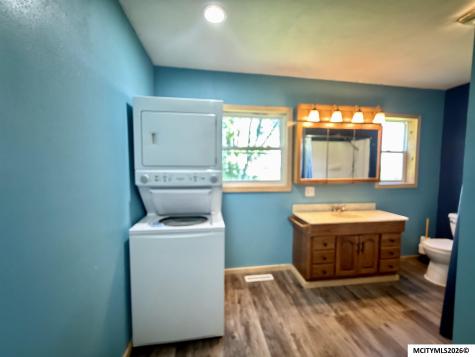 412 Swartwood Rudd IA 50471
