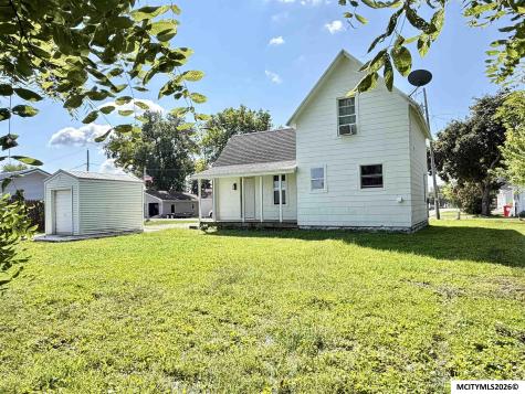 412 Swartwood Rudd IA 50471