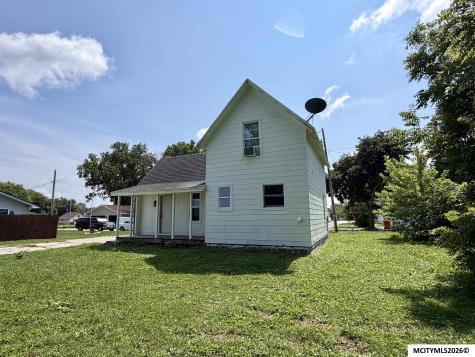 412 Swartwood Rudd IA 50471