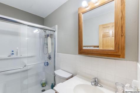 16 Lexington Square Mason City IA 50401