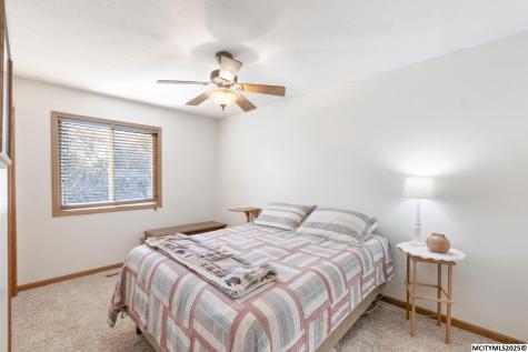 16 Lexington Square Mason City IA 50401