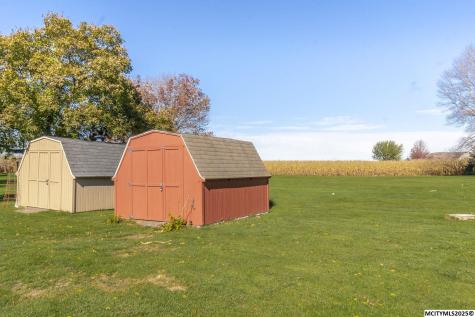 16 Lexington Square Mason City IA 50401