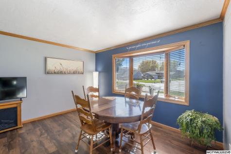 16 Lexington Square Mason City IA 50401