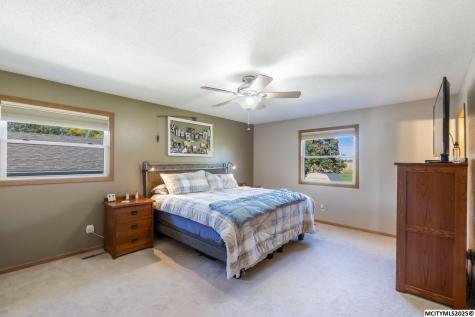 16 Lexington Square Mason City IA 50401