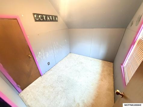 526 6th SE Mason City IA 50401
