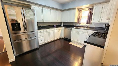 722 S Garfield Mason City IA 50401