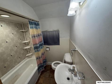 404 B Street Charles City IA 50616
