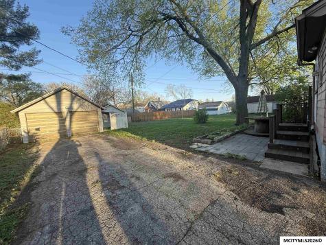 404 B Street Charles City IA 50616