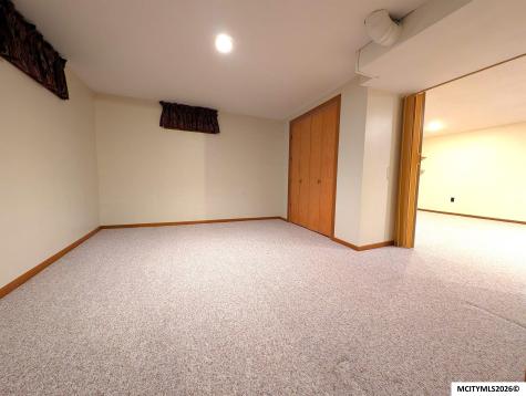 808 N Harrison Mason City IA 50401