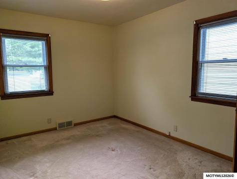 808 N Harrison Mason City IA 50401