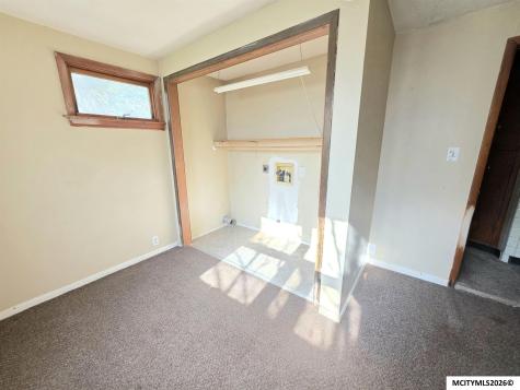 110 12th SE Mason City IA 50401