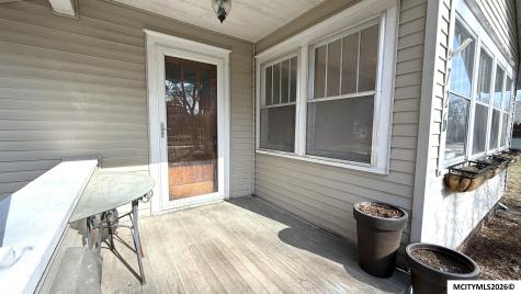 726 1st SW Mason City IA 50401