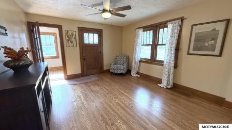726 1st SW Mason City IA 50401