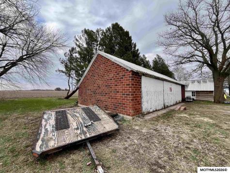 2250 Nettle Avenue Sheffield IA 50475