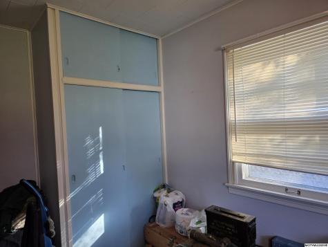 953 15th Place NE Mason City IA 50401