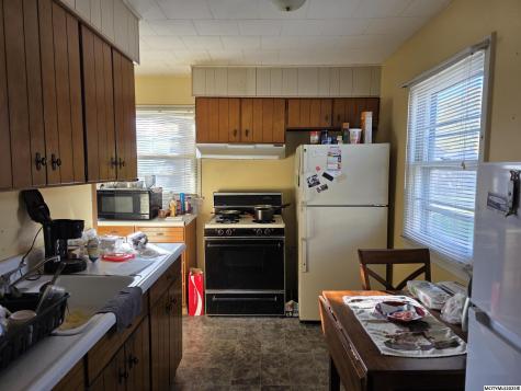 953 15th Place NE Mason City IA 50401