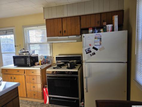 953 15th Place NE Mason City IA 50401