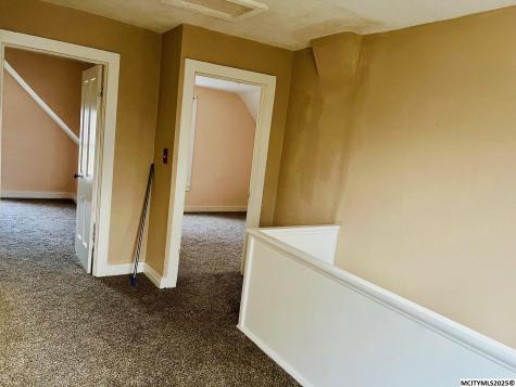 906 Broad Street Plymouth IA 50464