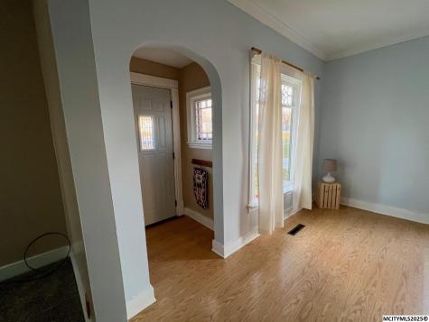 906 Broad Street Plymouth IA 50464