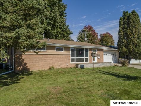 1458 2nd SE Mason City IA 50401