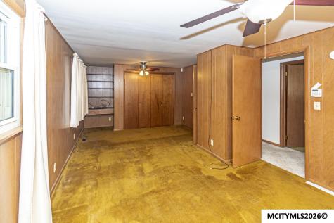1458 2nd SE Mason City IA 50401