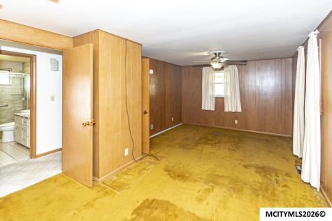1458 2nd SE Mason City IA 50401