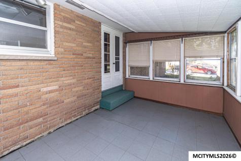 1458 2nd SE Mason City IA 50401